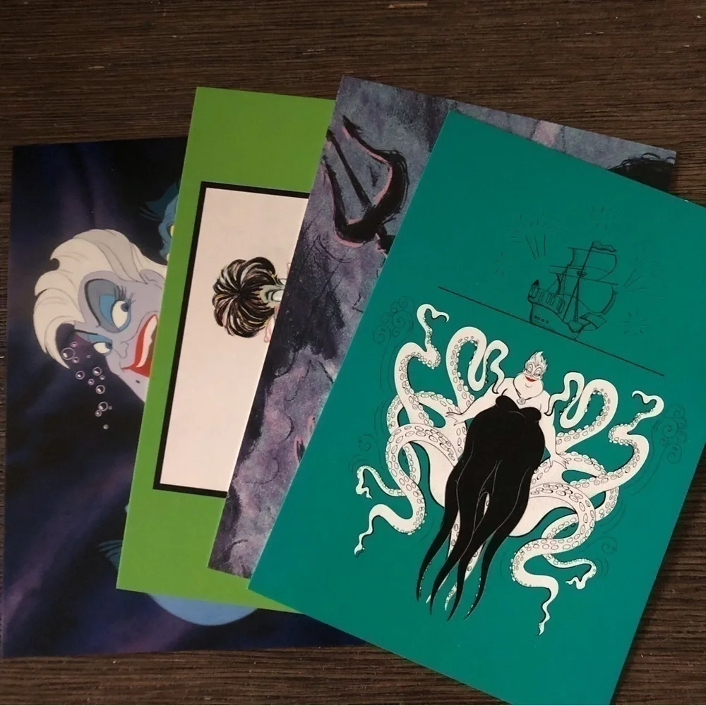 Disney Villains Postcards: The Little Mermaid: Ursula 4 pack.